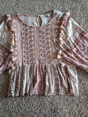 American Eagle Womens Medium Boho Hippie Chic Embrodered Top